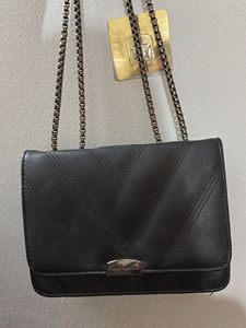 Lino perros Black leather satchel Bag