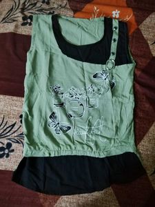 Cute Green & Black Top