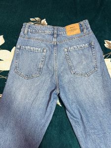 Ripped High Waisted Jeans