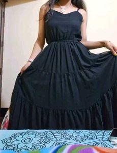 Stylish Black Maxi Dress with jacket 🧥