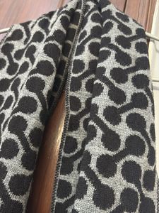 Stylish Patterned Muffler