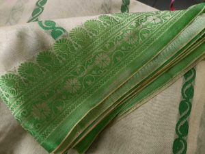 Green &amp; Ivory Patterned Fabric