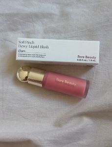 Rare Beauty Blush - Hope