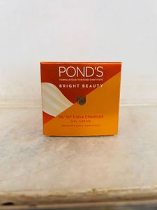Pond's Bright Beauty Gel Creme