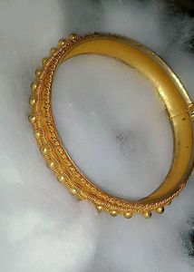 Gold Tone Bangle Single Piece Wear In Saree &#39;Kurt