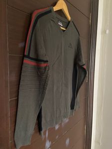 Men’s Military Green Colour Sweater (M)