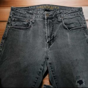 🇦🇮Authentic American Eagle Outfitters Ripped