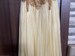 Beautiful Long Princess Gown👰🏻‍♀️