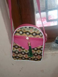 New Bag Shop Closed Wholesale Rate