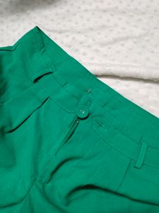 Brand New Green Shorts 💚