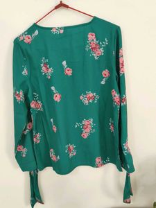 Floral Green Top
