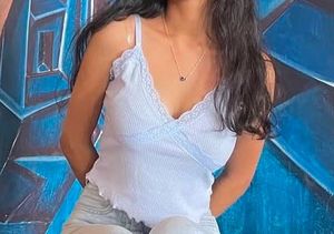 Lace Trimmed Ribbed Crop Top