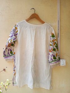 Floral Print Kurta Tunic with Neck work  (Women)