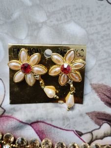 Red &amp; Gold Floral Choker Necklace Set