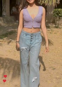 High-Waisted Jeans