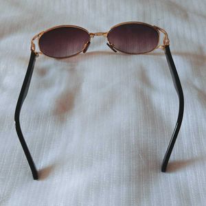 Stylish Gold Rim Sunglasses