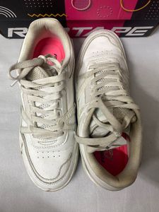Red Tape Women Sneakers