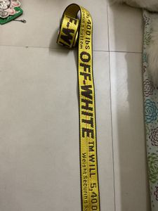 Off-White Belt,3 badges & hair removal tool
