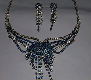 Vintage Blue Rhinestone Necklace Set