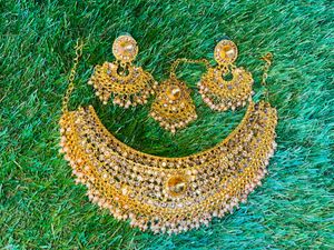 Golden Jewelry Set