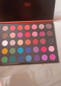 Studio Makeup Palette