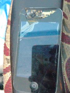 iPhone 4s iCloud Lock Hai Working On