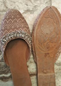 Embellished Ethnic Juttis
