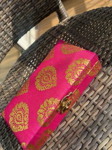 Decorative Cash/Sagan/Jewelry Storage Box