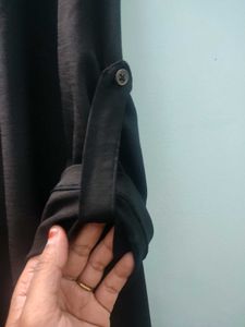 Elegant Black Lace Detail Shrug