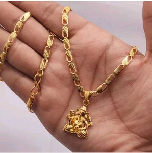 Gold Ganesha Pendant Necklace