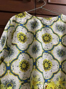 Kazo - Patterned Top