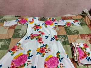 Floral Print Georgette Gown with Dupatta
