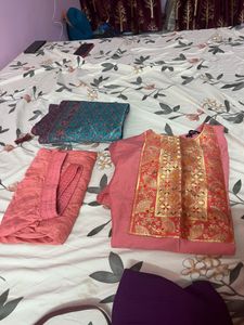 Elegant Kurta Set 🩷