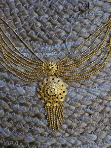 Golden Glittering Jewellery