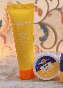 Aqualogica Glow Set