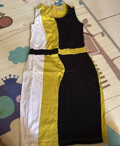 Color Block Sleeveless Dress
