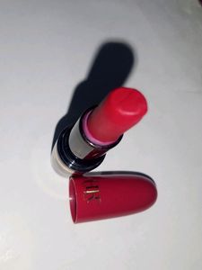 Lipstick Red Crimson