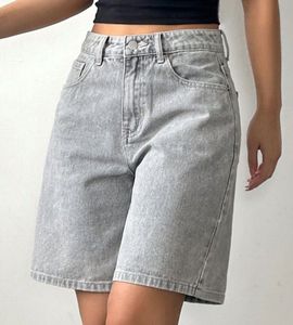 Gray Denim 🩳