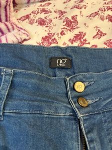 women 36inch waist Blue Denim Jeans