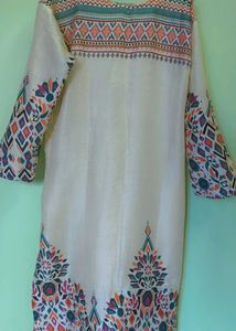 Embroidered Ethnic Kurti