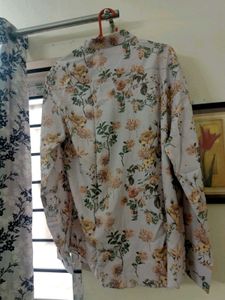 NEW RARE RABBIT Floral Print Shirt
