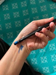 Nykaa GLAMOReyes Waterproof Eyeliner- Sapphire