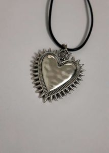 Vintage Sacred Heart Necklace ❤