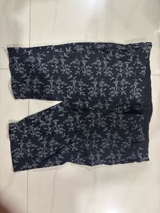 Floral Print Capri Pants