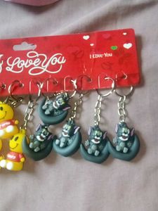 Excellent Brandnew 12 Piece Set Of Keychains