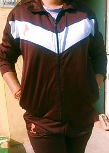 Trendy Women Active Tracksuit