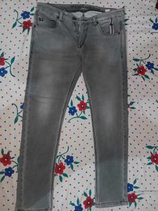 Stylish Grey Denim Jeans