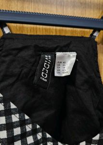Black &amp; White Gingham Sleeveless Top