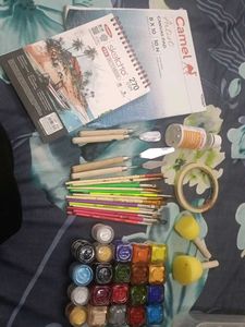 Art Supplies Bundle