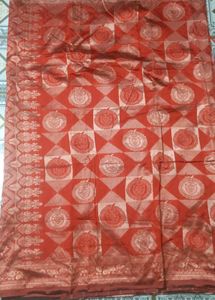 Elegant Red &amp; Gold Sari with Intricate Design